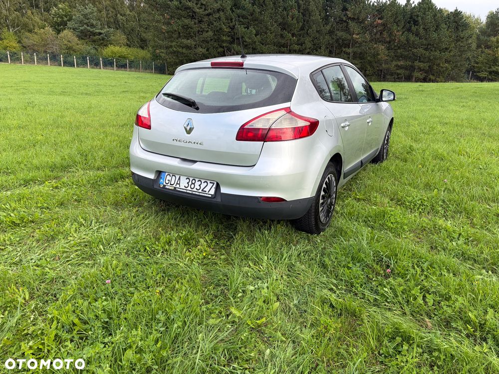 Renault Megane 1.5 dCi Dynamique - 5