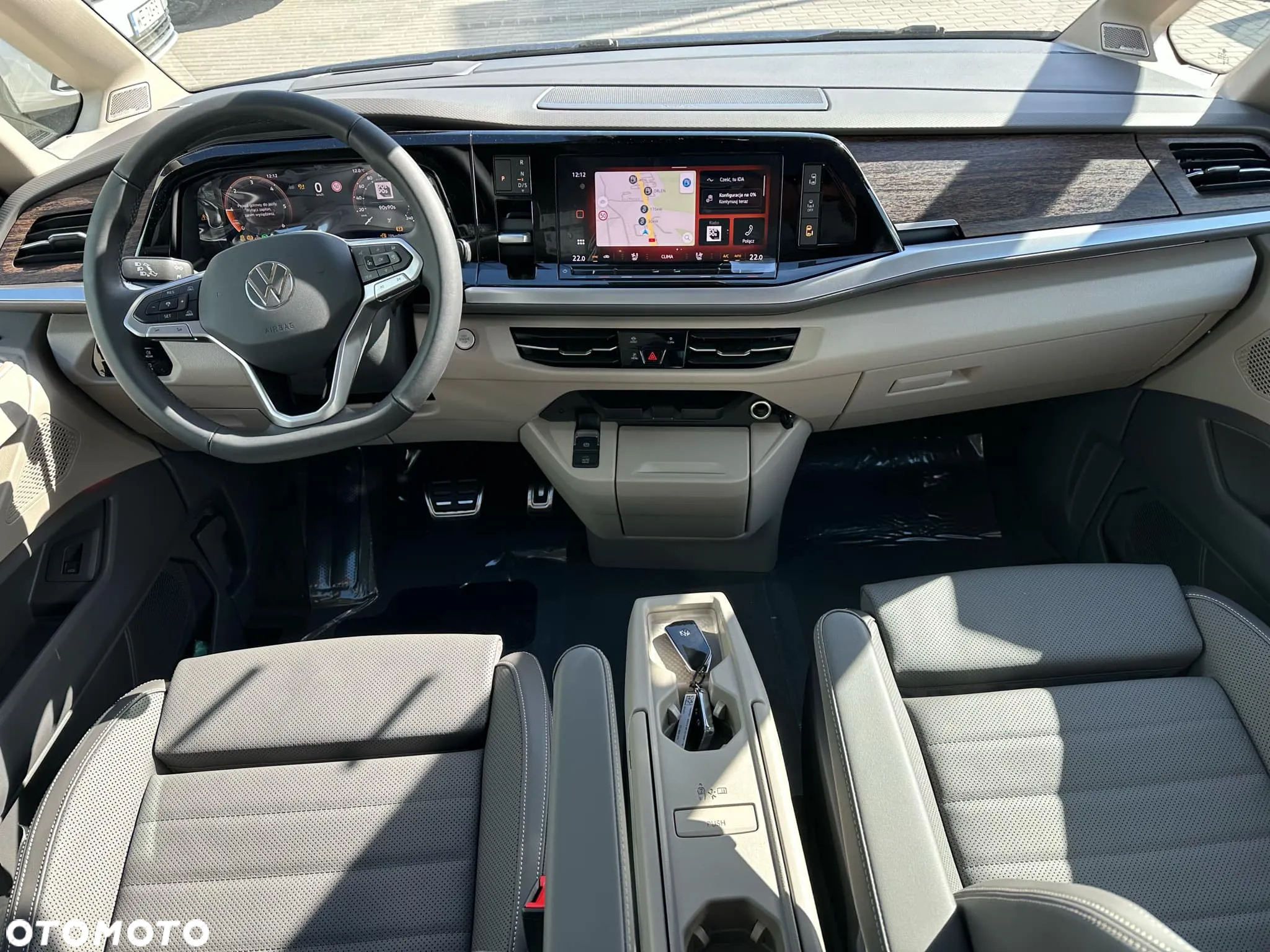 Volkswagen Multivan 2.0 TSI L2 Style DSG - 9