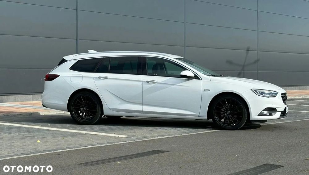 Opel Insignia 2.0 CDTI Cosmo S&S - 4