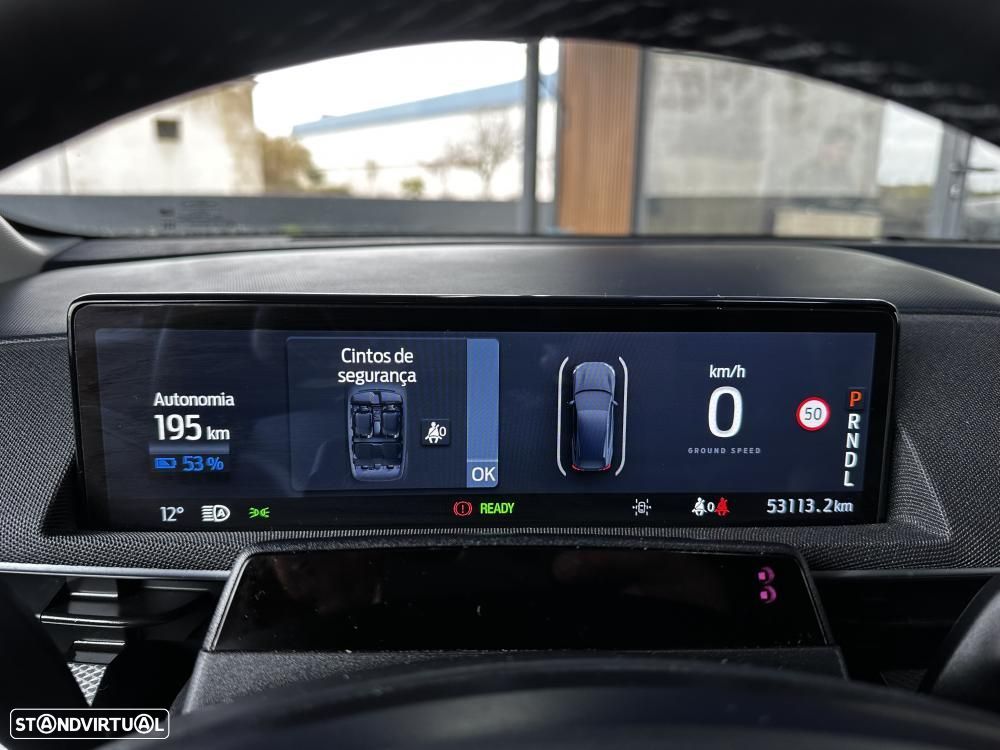 Ford Mustang Mach-E Standard - 25