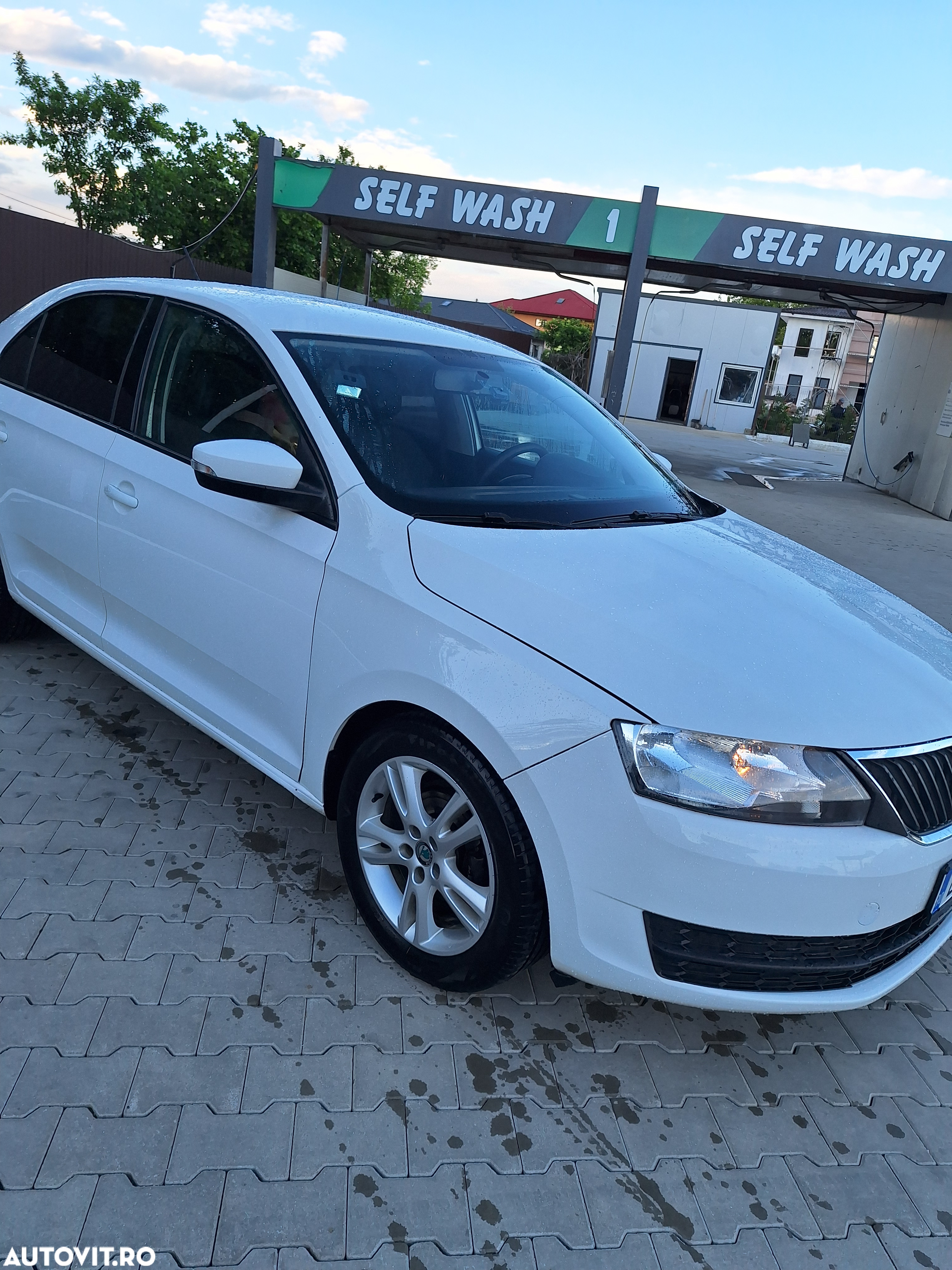 Skoda RAPID Spaceback 1.4 TDI Ambition - 19