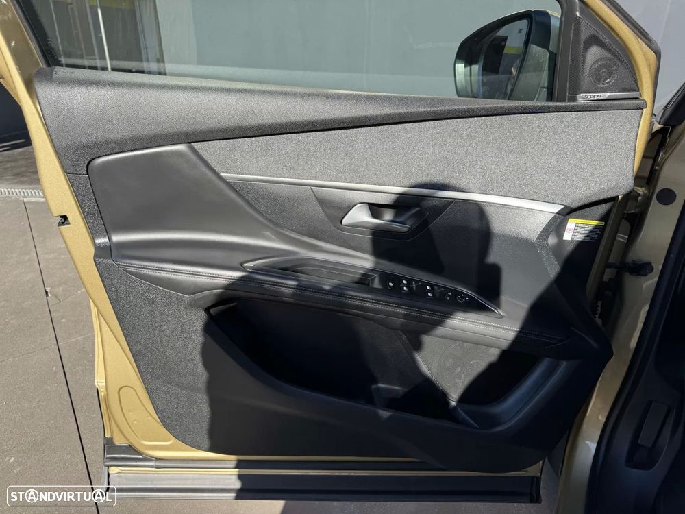 Peugeot 3008 THP 165 EAT6 Stop & Start Allure - 33
