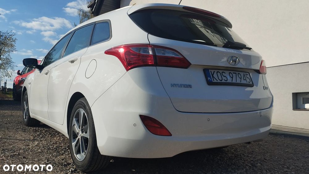 Hyundai i30 1.6 GDI Comfort - 15