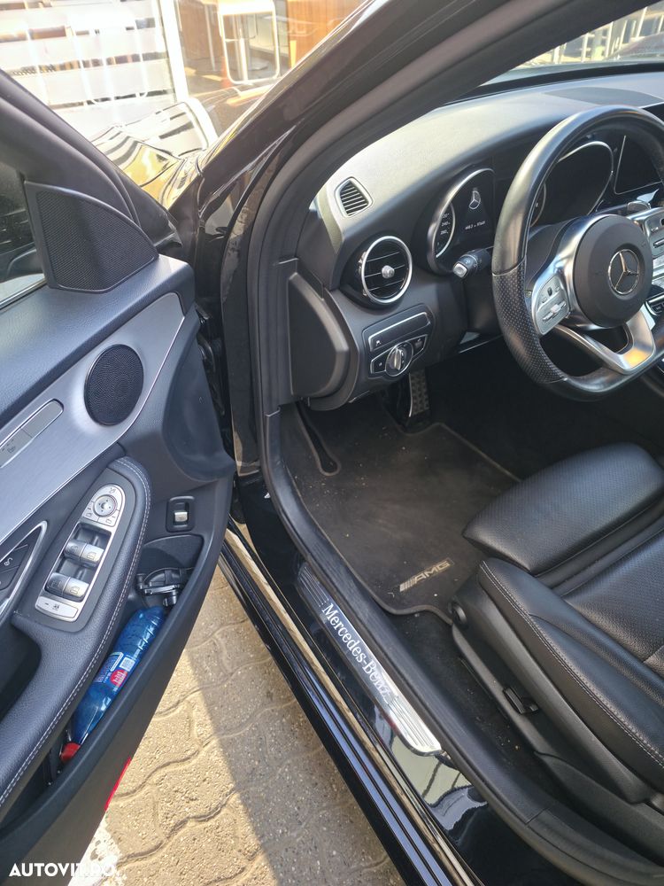 Mercedes-Benz C 180 9G-TRONIC AMG Line - 13