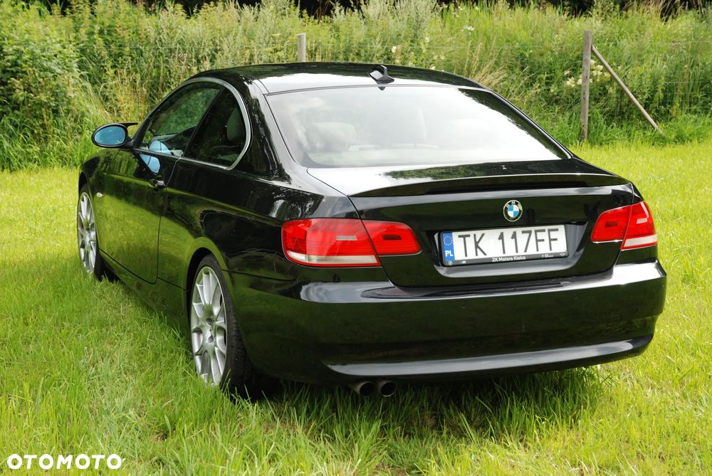BMW Seria 3 325xi - 10