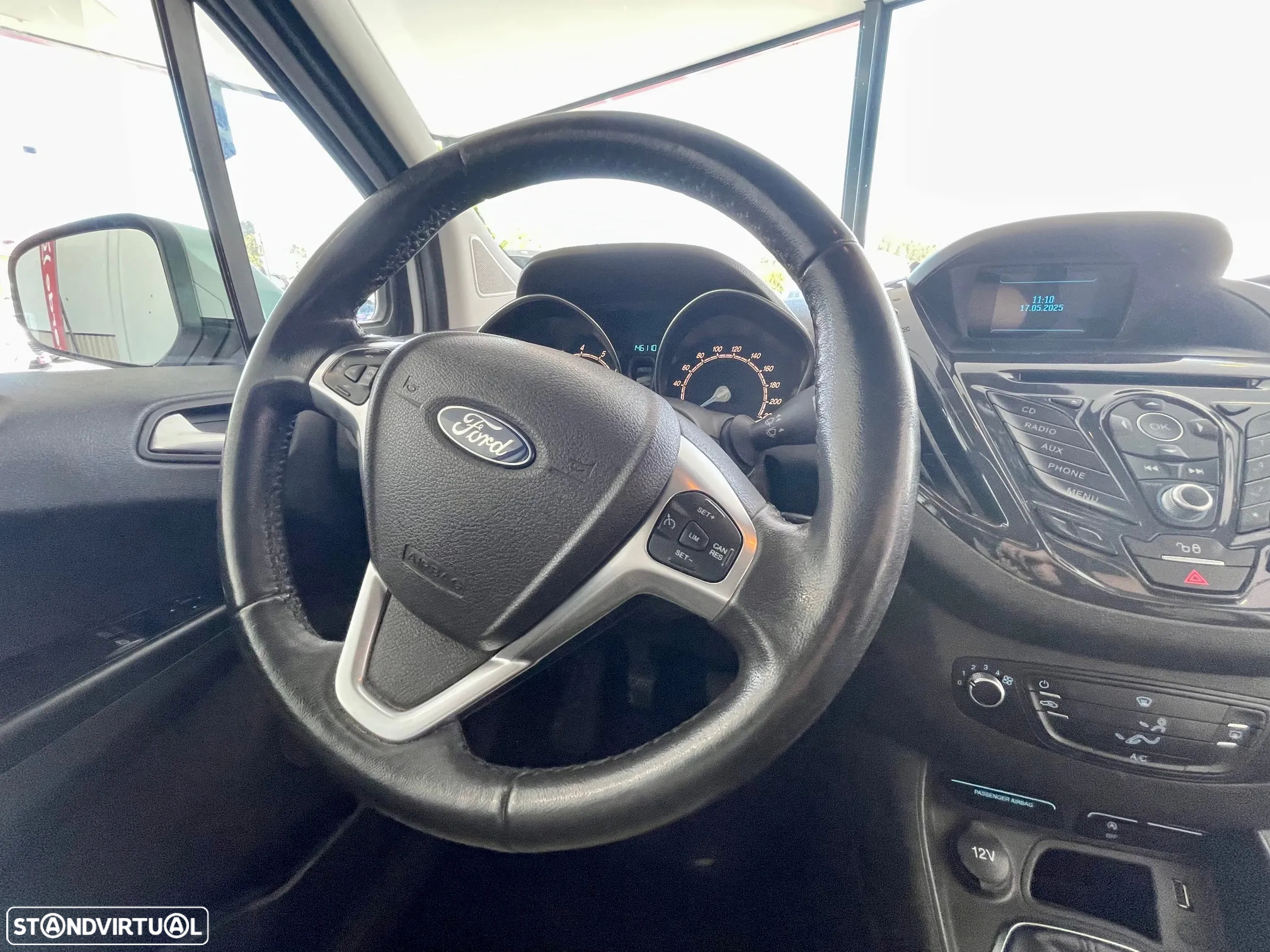 Ford Tourneo Courier 1.0 EcoBoost Titanium - 20