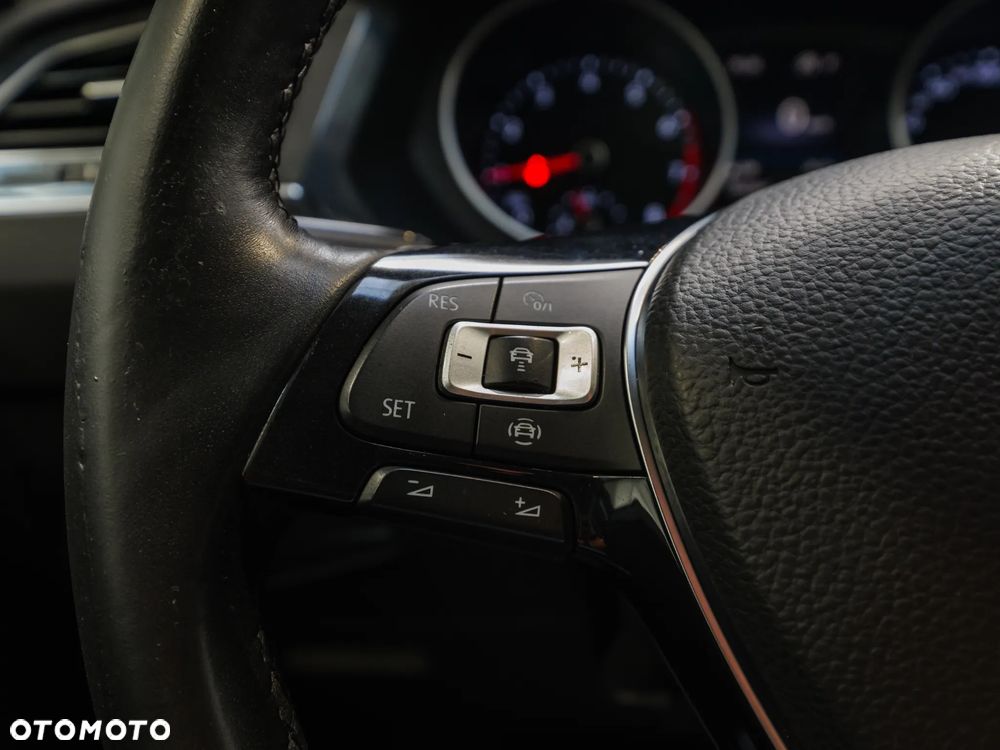 Volkswagen Tiguan 1.5 TSI EVO Comfortline DSG - 32