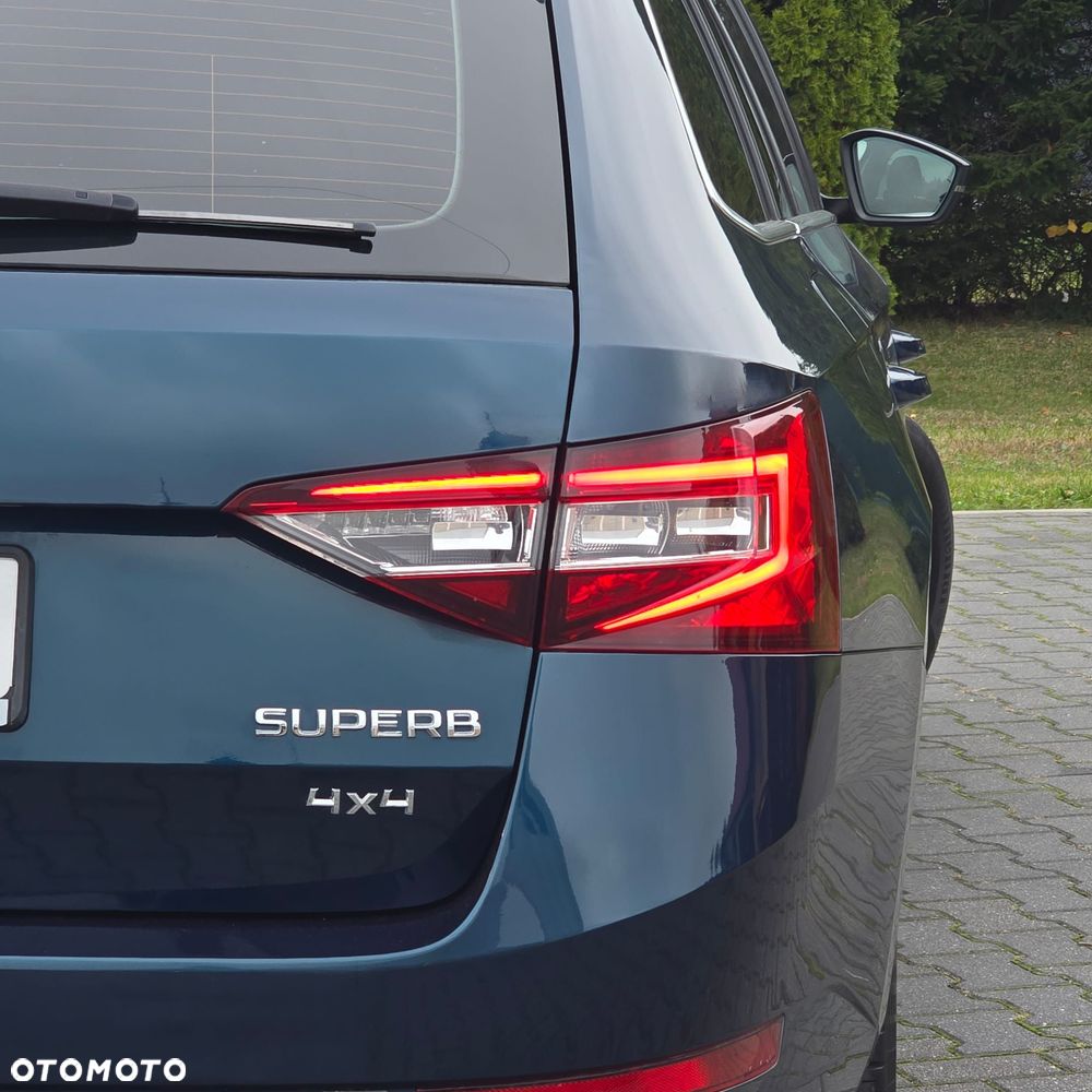 Skoda Superb 2.0 TDI DSG Style - 19