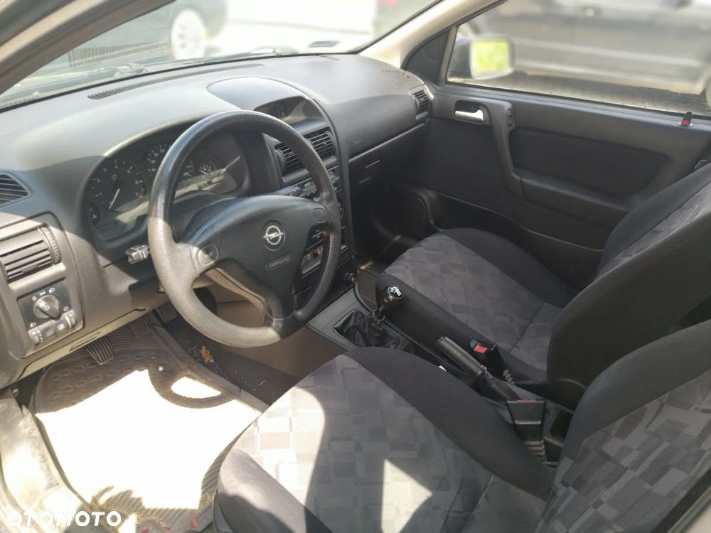 Opel Astra 1.6 - 7