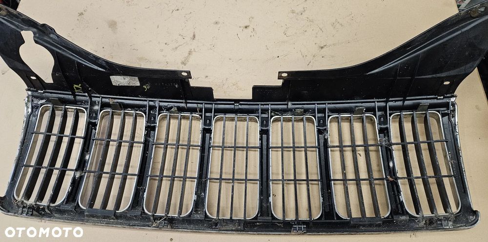 Jeep Grand Cherokee WH WK grill atrapa - 3