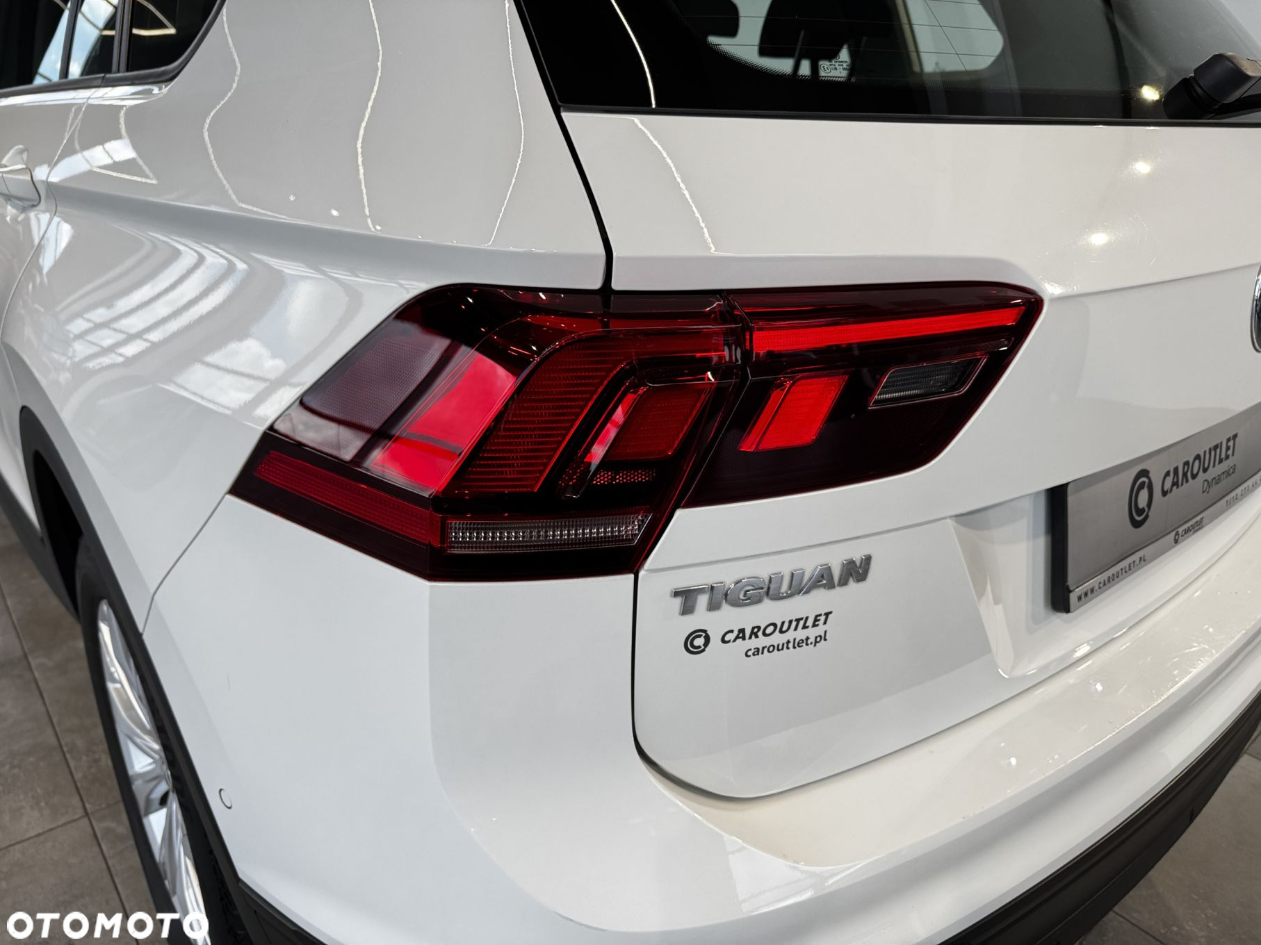 Volkswagen Tiguan - 12