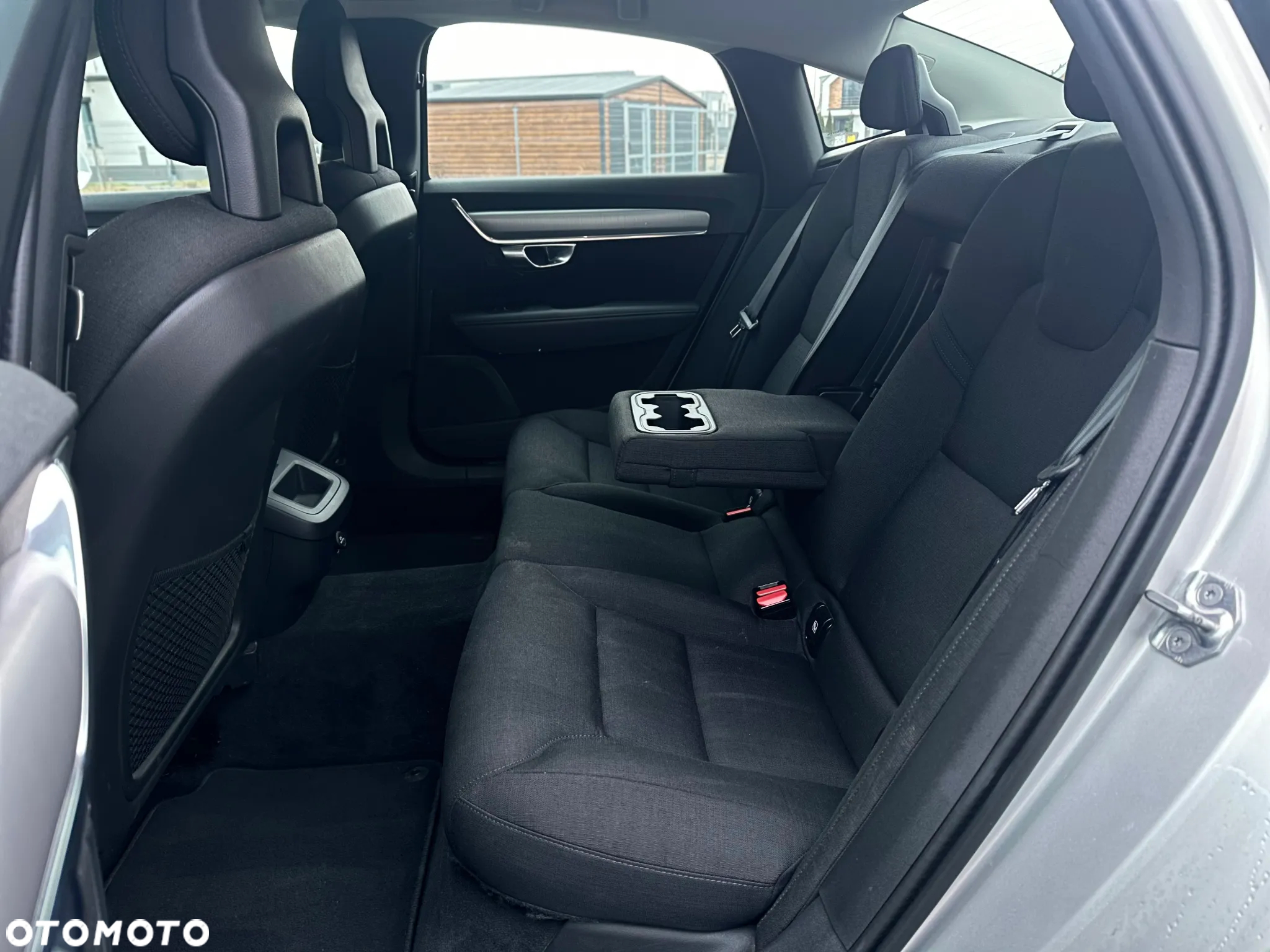 Volvo S90 D4 Momentum - 12