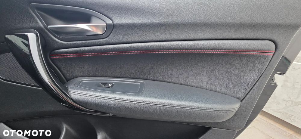 BMW Seria 1 116d Sport Line - 17