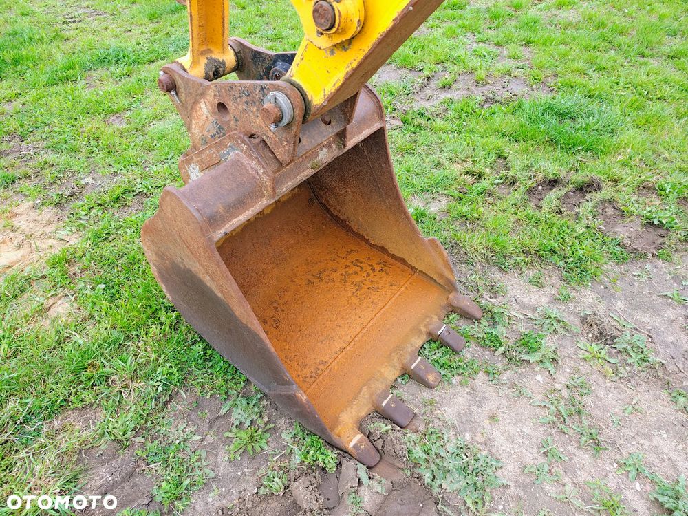 JCB 8080 - 13