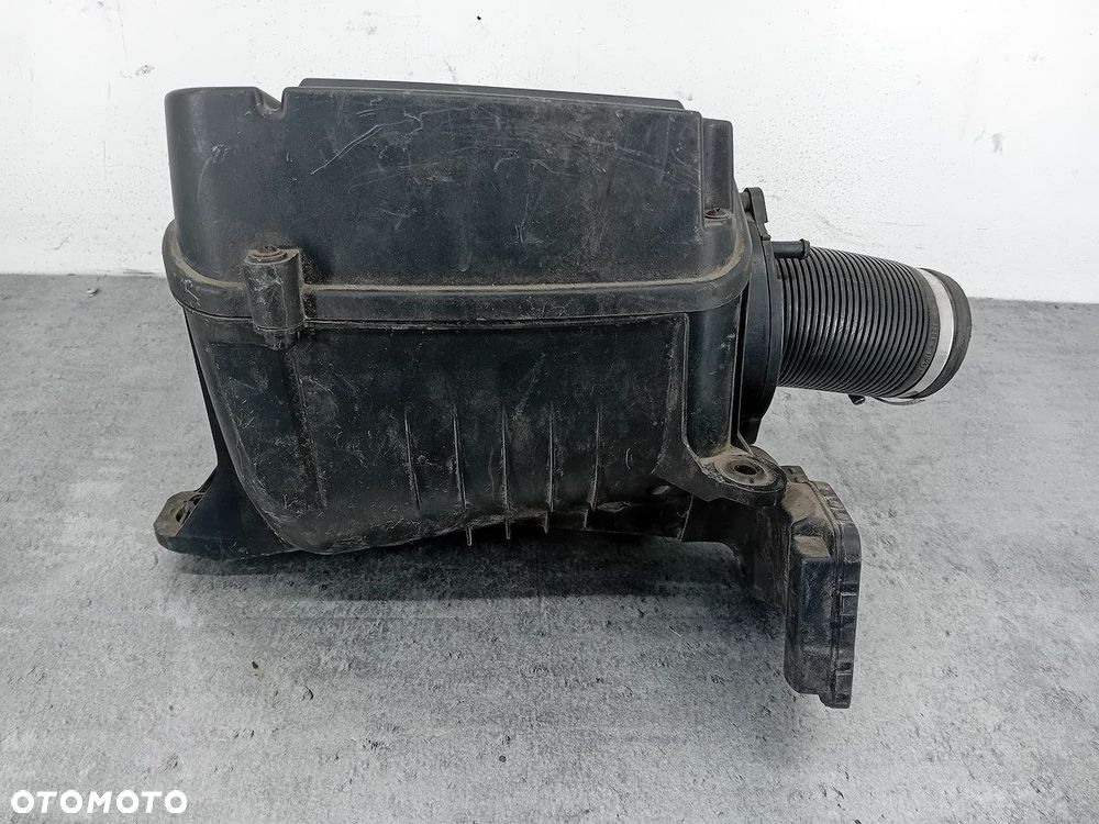 OBUDOWA FILTRA POWIETRZA VW PASSAT B6 1K0129607C 1K0129601F 1K0129620C 2.0 - 1