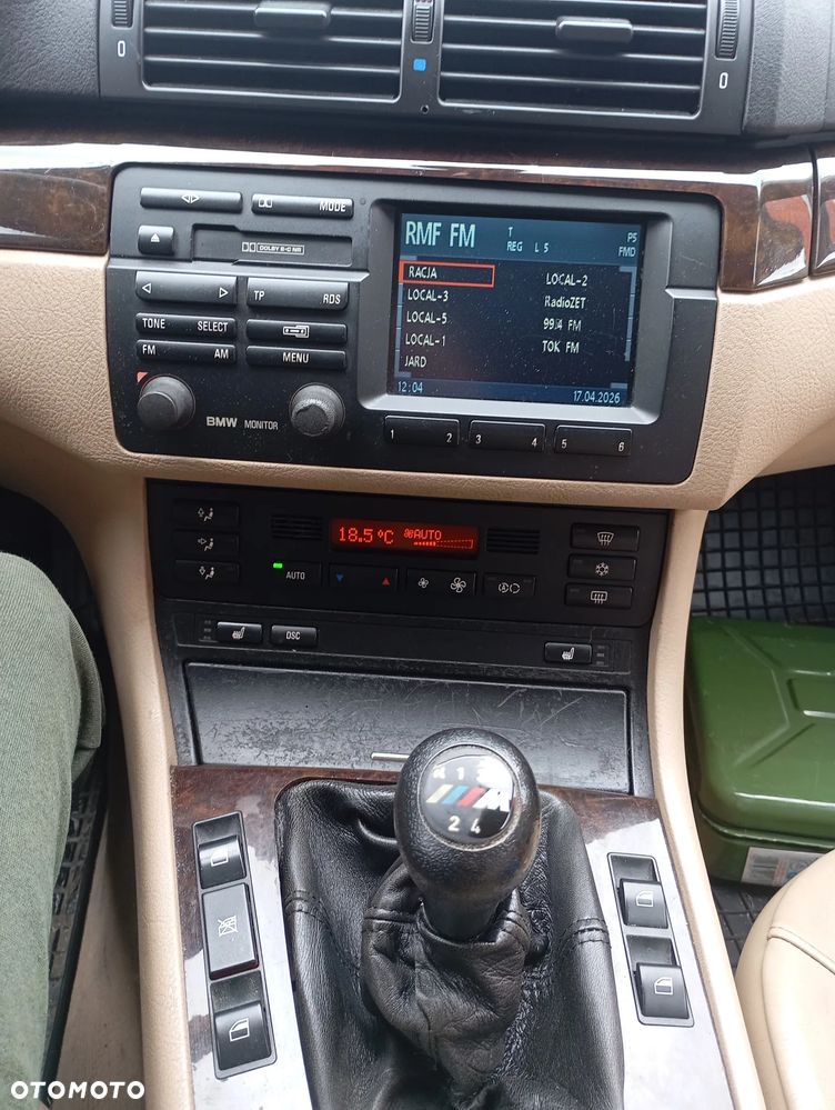 BMW Seria 3 330d - 12