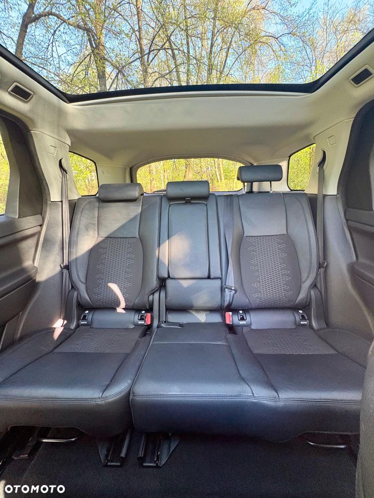 Land Rover Discovery Sport 2.0 Si4 HSE Luxury - 8
