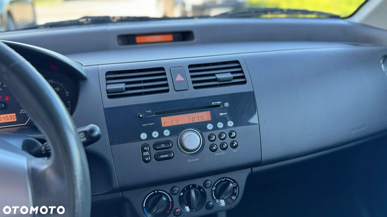 Suzuki Swift - 27