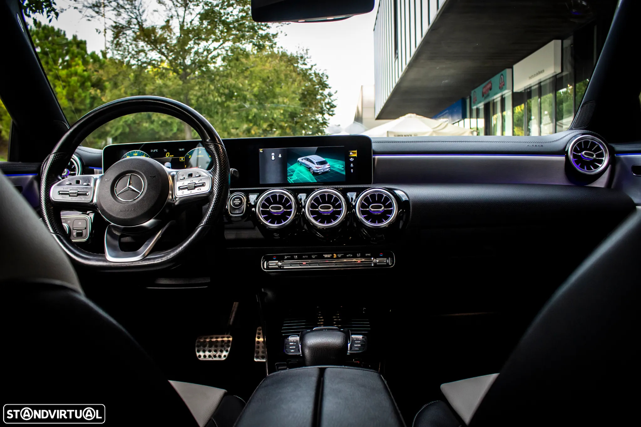 Mercedes-Benz CLA 200 d Shooting Brake AMG Line Aut. - 43