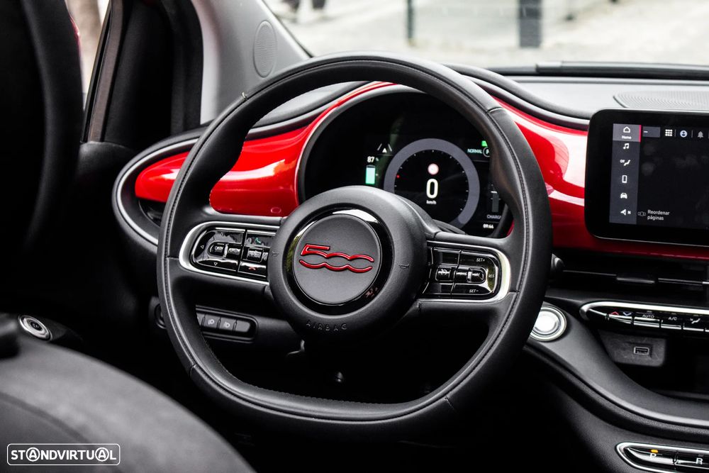 Fiat 500e C (RED) - 28