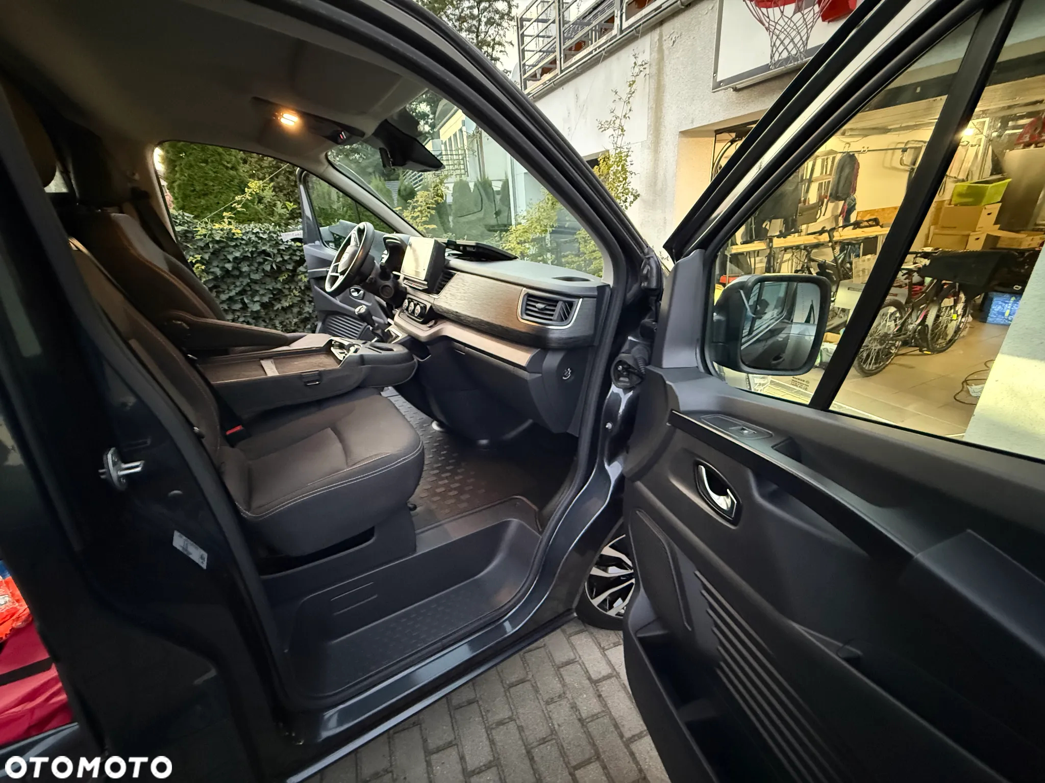 Renault Trafic - 19