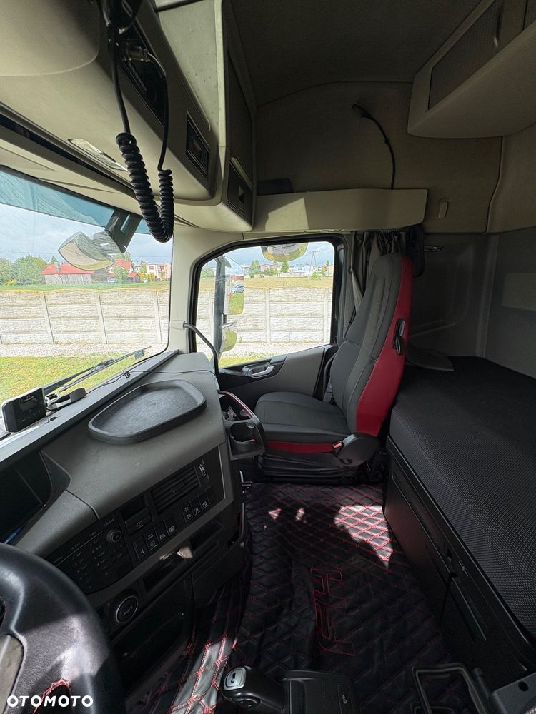 Volvo FH - 25