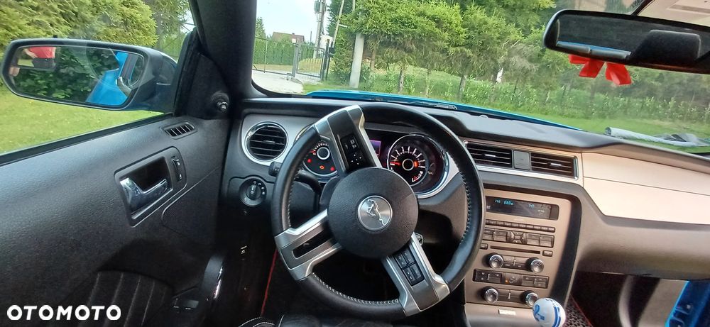 Ford Mustang 3.7 V6 - 23