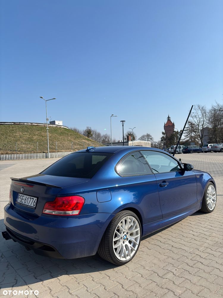 BMW Seria 1 123d - 5