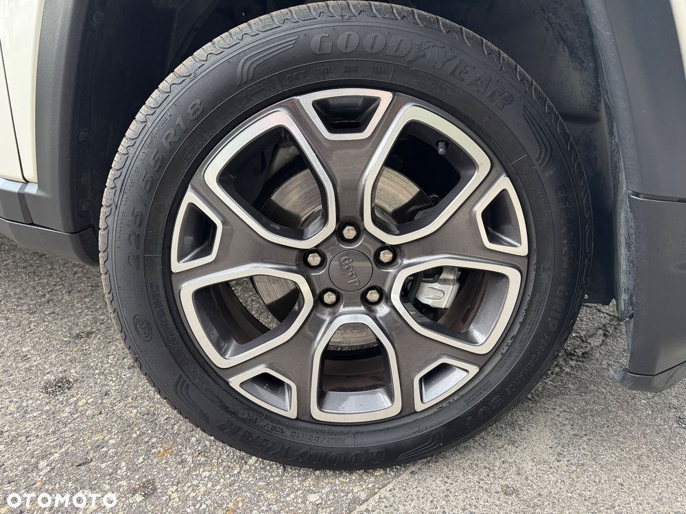 Jeep Compass 1.4 TMair Limited 4WD S&S - 35