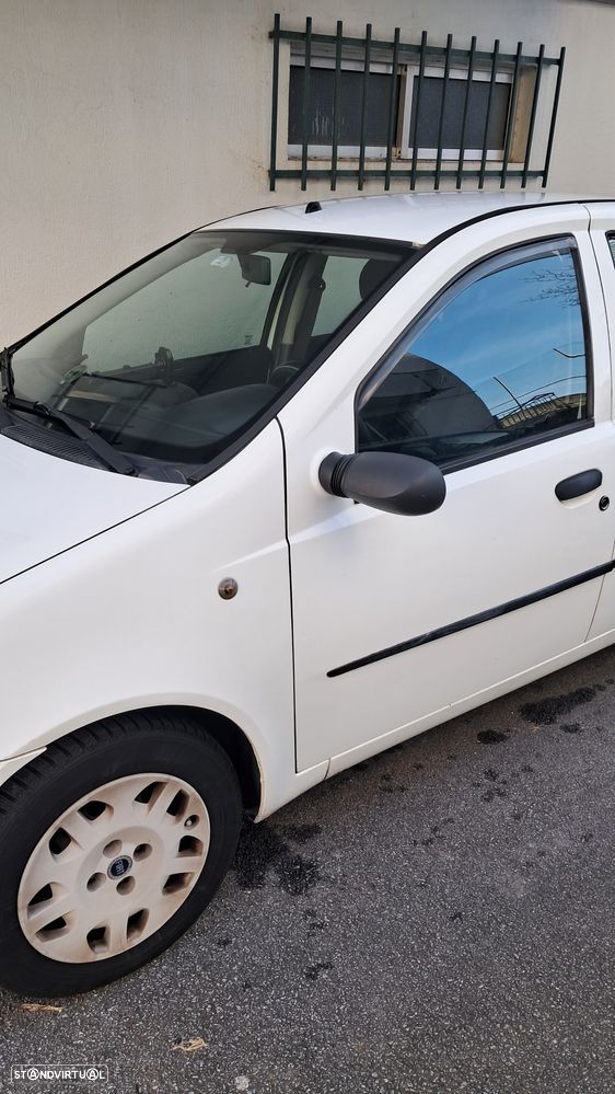Fiat Punto 1.2 ELX - 13