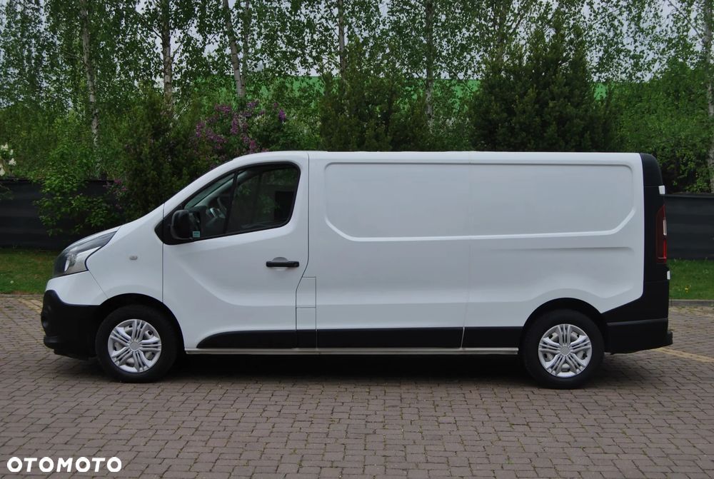Renault Trafic - 16
