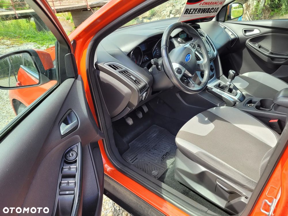 Ford Focus 1.0 EcoBoost Start-Stopp-System Champions Edition - 18