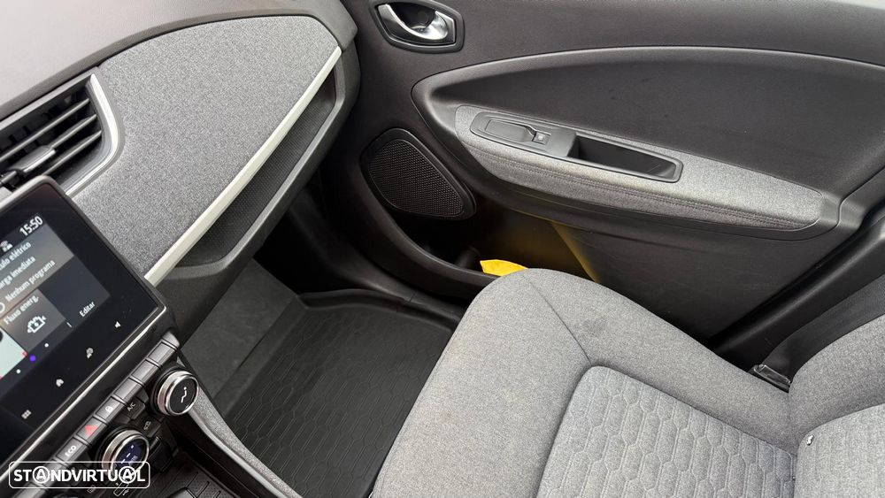 Renault Zoe - 13