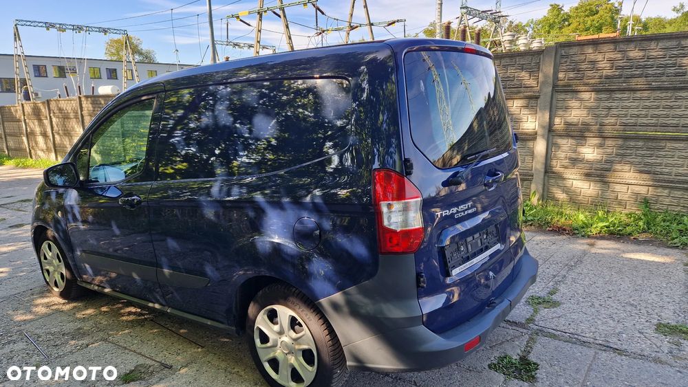 Ford TRASIT COURIER - 31