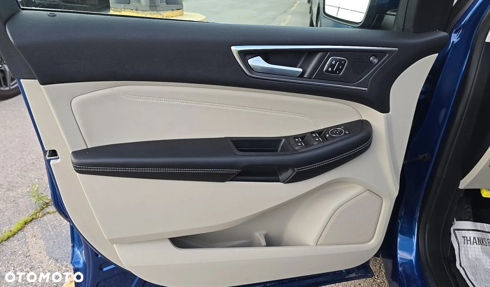 Ford Edge - 9
