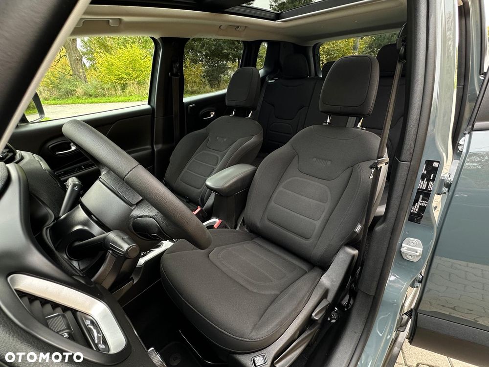 Jeep Renegade - 25