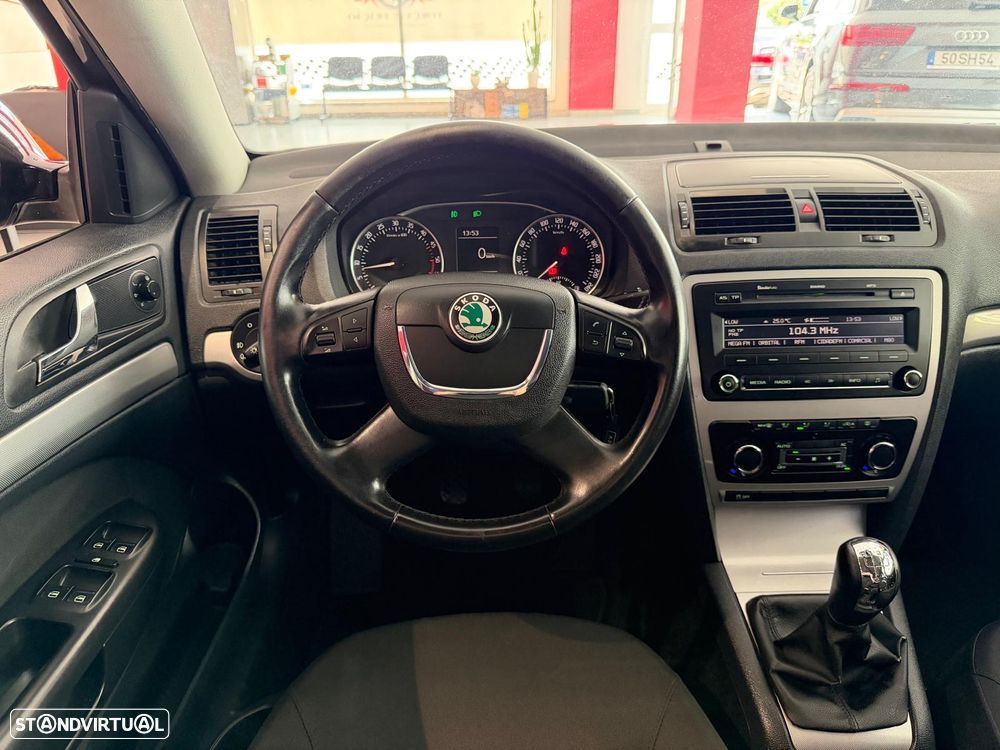 Skoda Octavia Break 1.6 TDi Elegance - 6