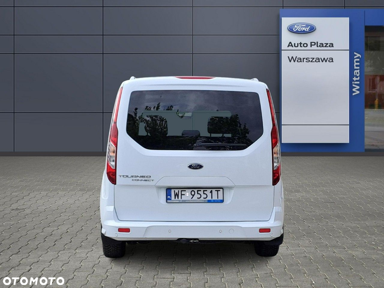 Ford Tourneo Connect Grand - 4
