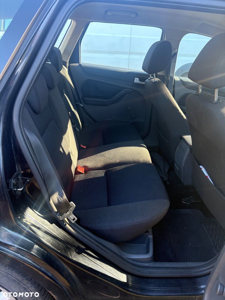 Ford Focus 1.6 TDCi Ambiente - 7