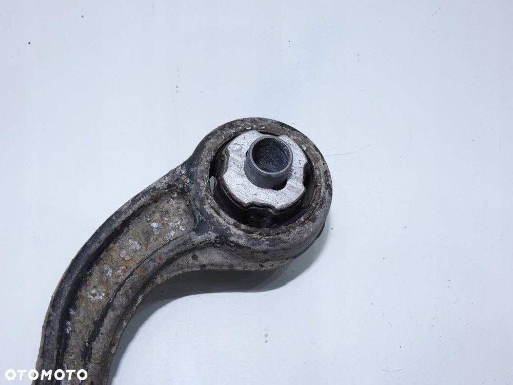 WAHACZ PRAWY TYŁ PEUGEOT 407 2.0 SW - 4