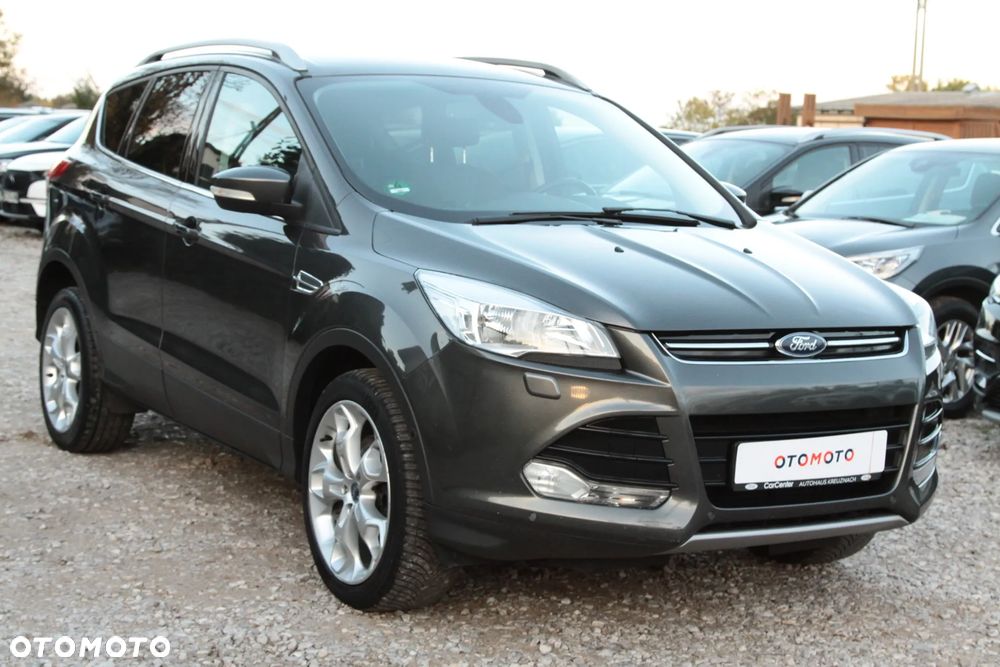 Ford Kuga 2.0 TDCi 2x4 Titanium - 2