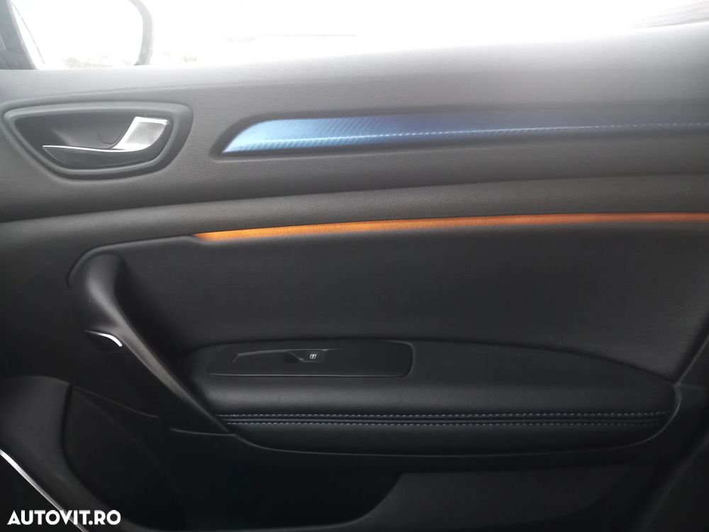 Renault Megane ENERGY dCi 110 EDC GT LINE - 16