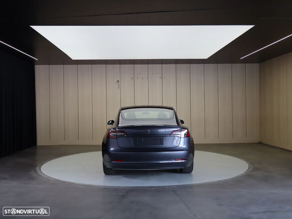 Tesla Model 3 Standard Range Plus RWD - 5