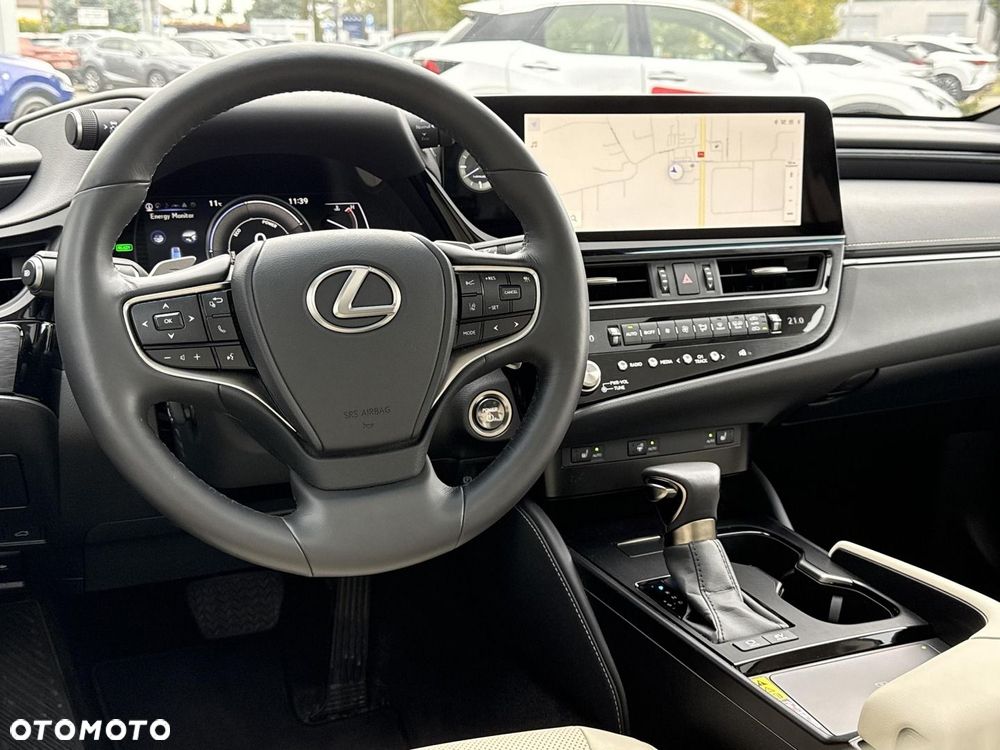 Lexus ES 300h Business Edition - 23