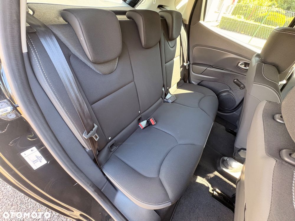 Renault Clio 1.2 16V Limited - 19