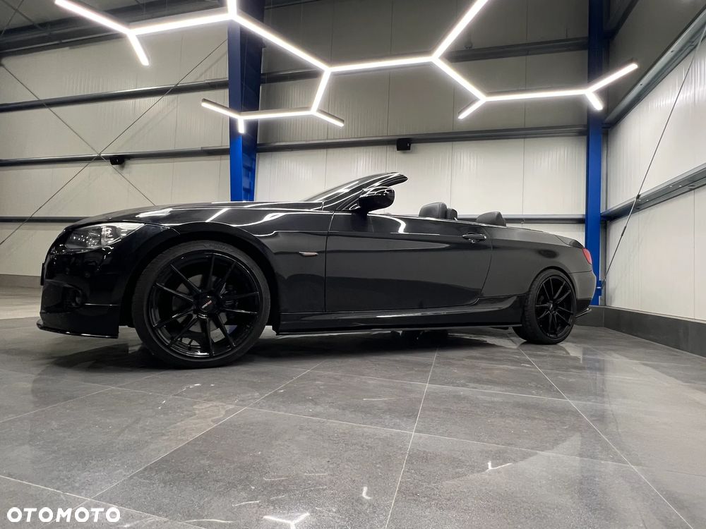 BMW Seria 3 320d DPF M Sport Edition - 2