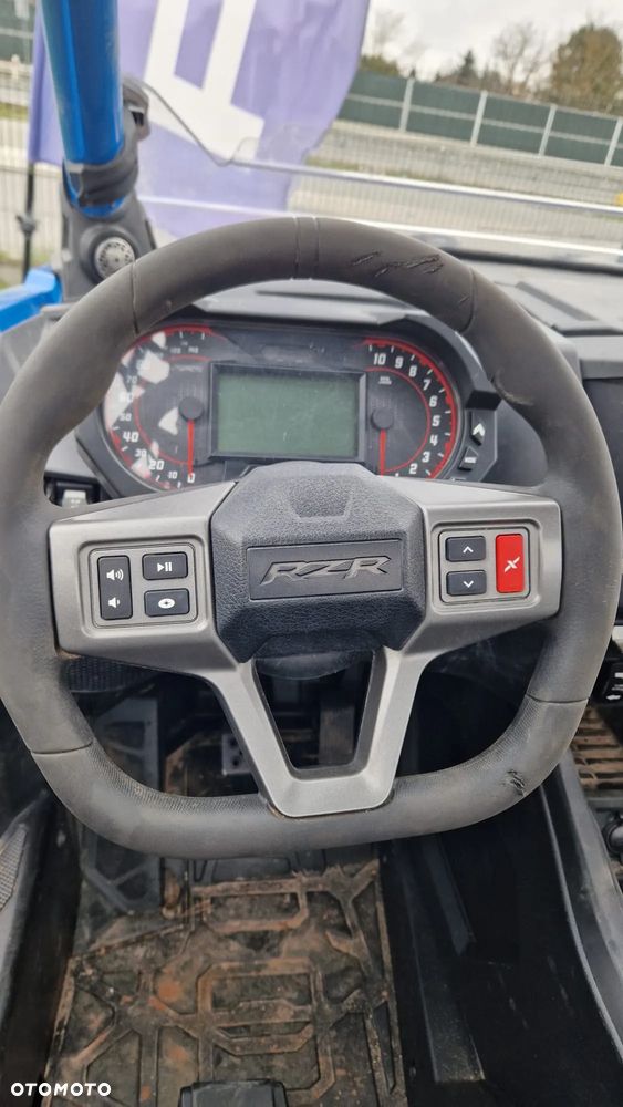 Polaris RZR - 4