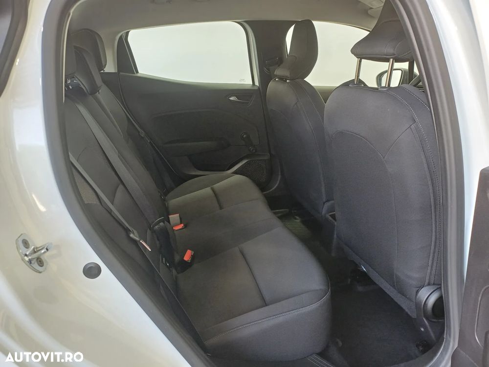 Renault Clio - 20