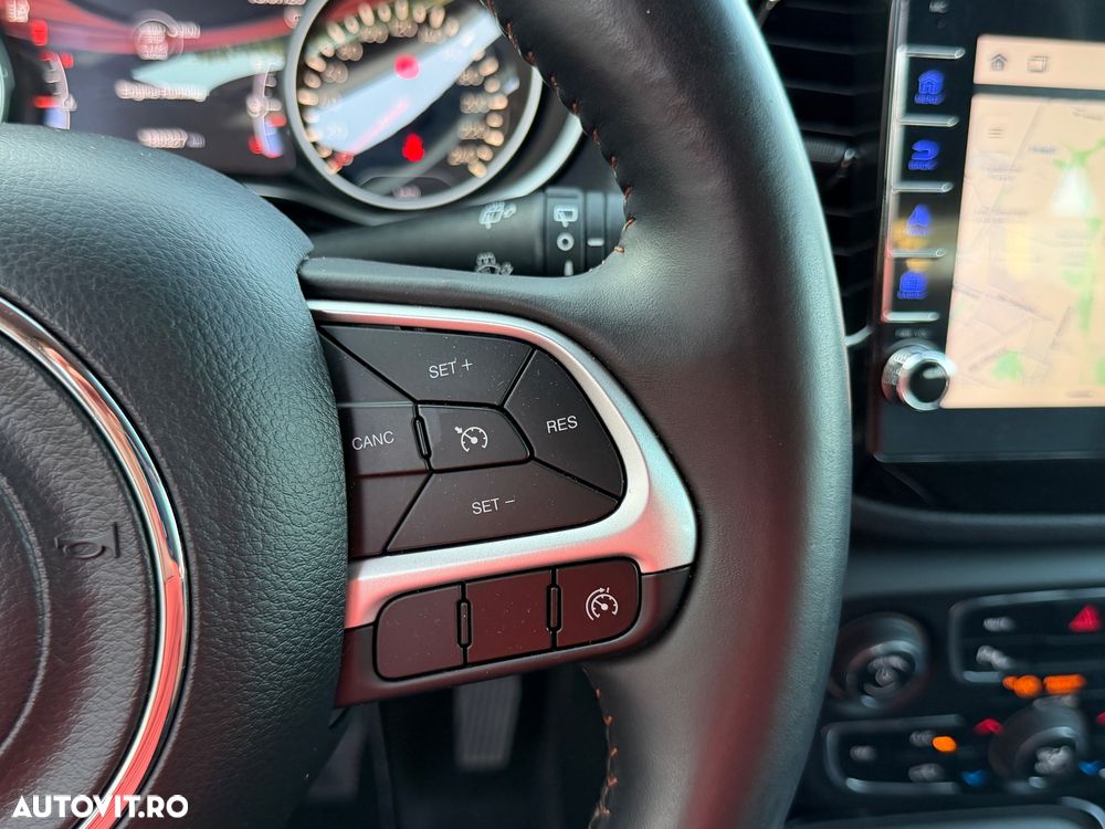 Jeep Compass - 24