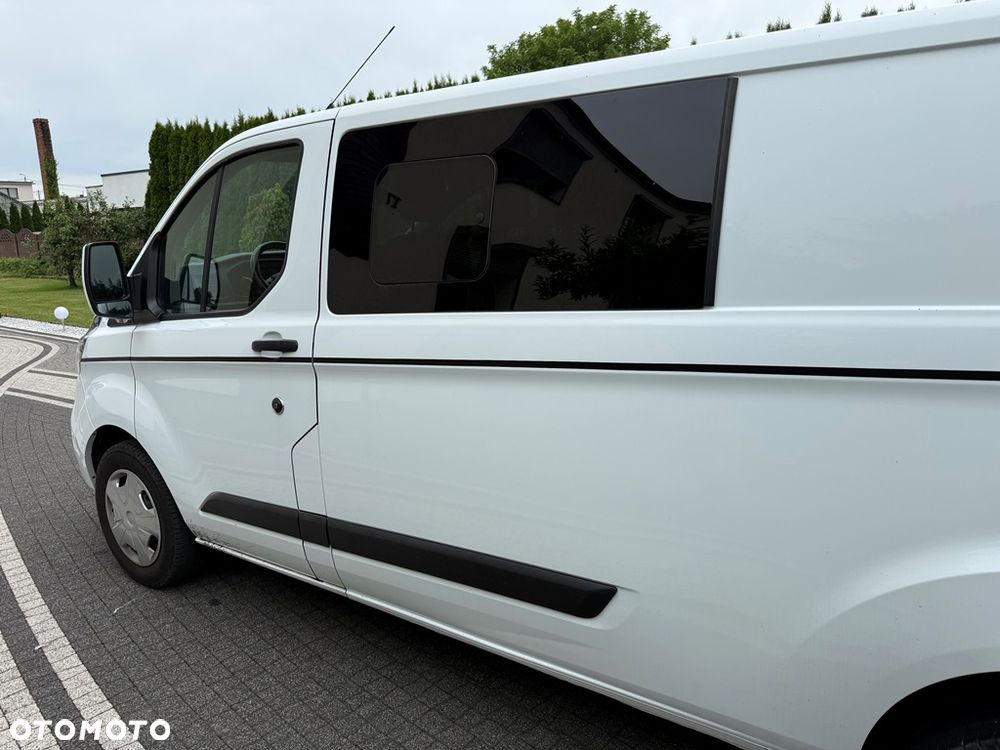 Ford Transit Custom 290 L2H1 Limited - 17